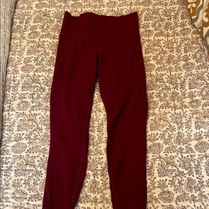 Old Navy active elevate, legging, built-in sculpt Maroon Leggings size S